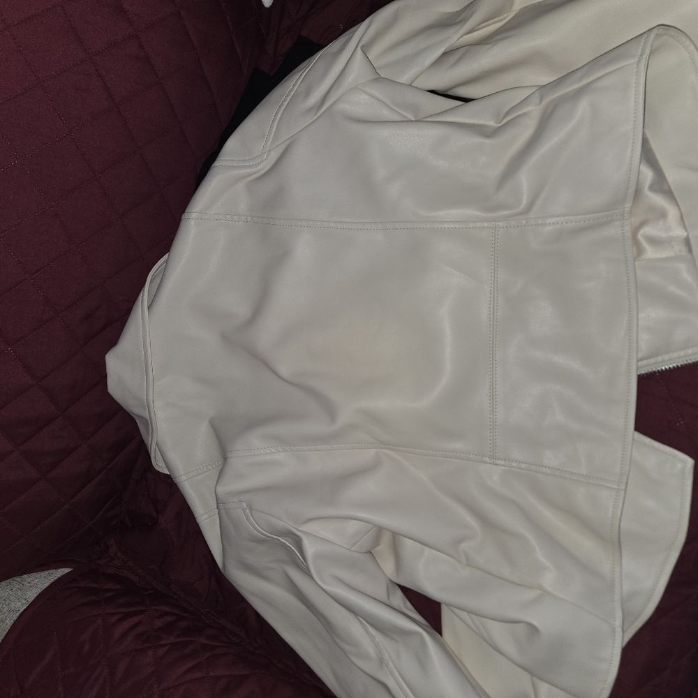 Women's Cream Jacket